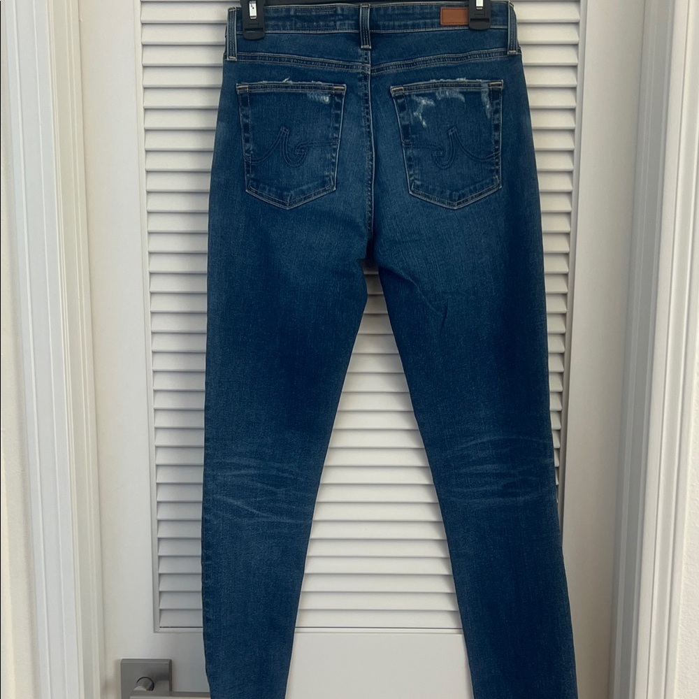 Stylish Women's Skinny Jeans in Deep Blue - Picture 2 of 3